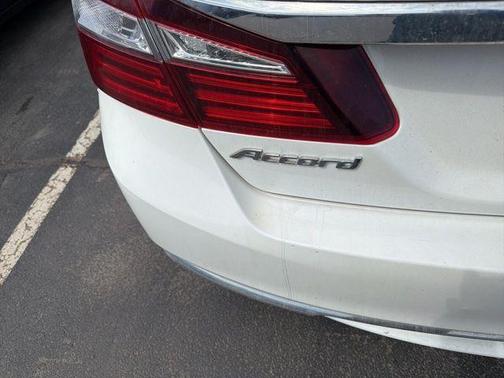 White 2016 Honda Accord EX-L