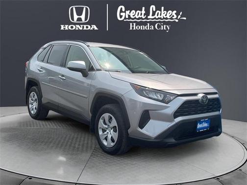 2020 Toyota RAV4 LE