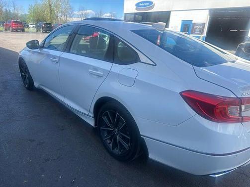 Platinum White Pearl 2021 Honda Accord EX-L