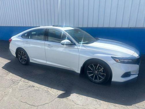 Platinum White Pearl 2021 Honda Accord EX-L