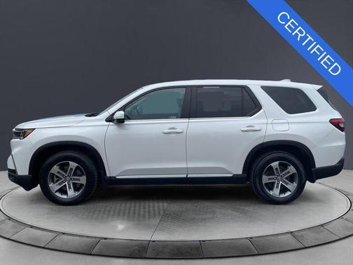 Platinum White Pearl 2023 Honda Pilot EX-L 8-Passenger
