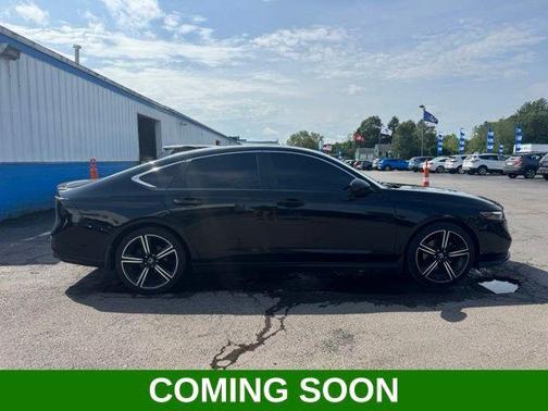 Crystal Black Pearl 2024 Honda Accord Hybrid Sport