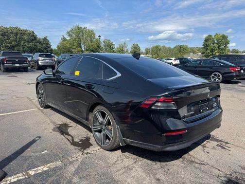 Crystal Black Pearl 2024 Honda Accord Hybrid Sport