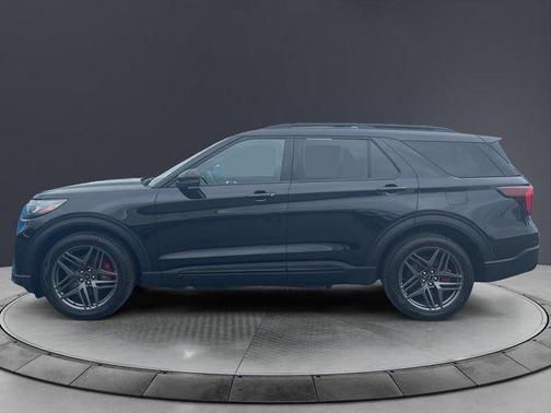 Agate Black Metallic 2025 Ford Explorer ST