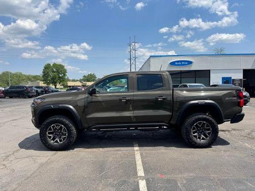 Harvest Gold / Bronze 2024 Chevrolet Colorado ZR2