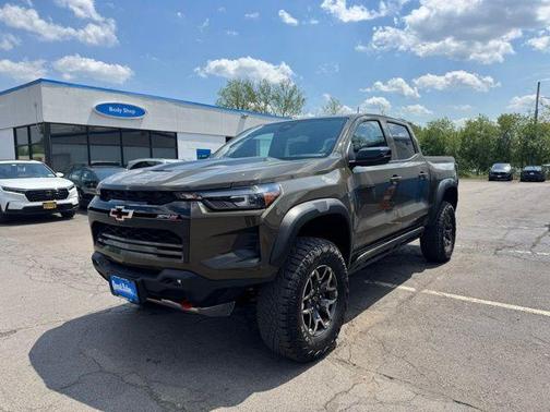 Harvest Gold / Bronze 2024 Chevrolet Colorado ZR2