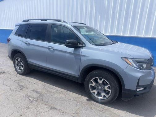 Sonic Gray Pearl 2023 Honda Passport TrailSport