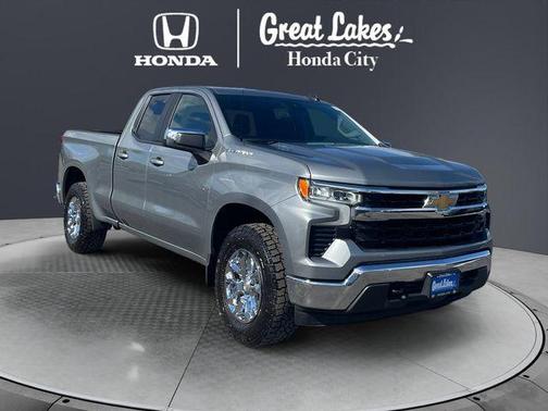 Sterling Gray Metallic 2024 Chevrolet Silverado 1500 LT
