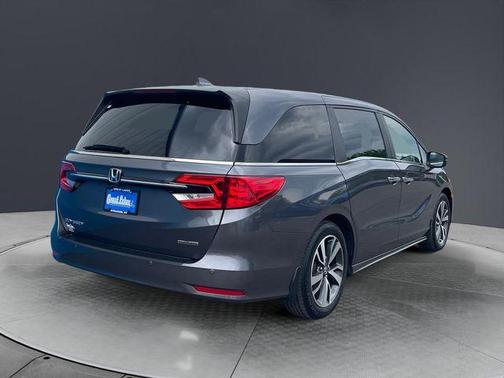 Modern Steel Metallic 2023 Honda Odyssey Touring