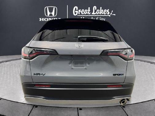 Urban Gray Pearl 2027 Honda HR-V Sport