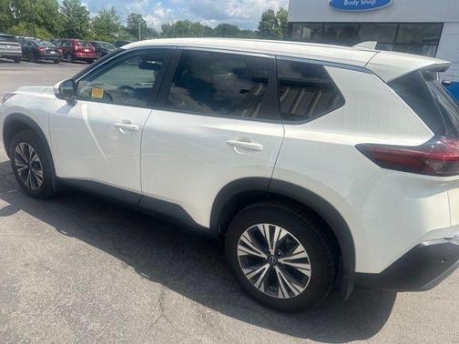 White 2023 Nissan Rogue SV
