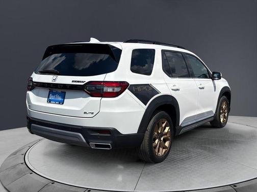 Platinum White Pearl 2023 Honda Pilot Elite
