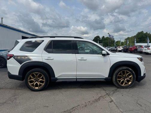 Platinum White Pearl 2023 Honda Pilot Elite