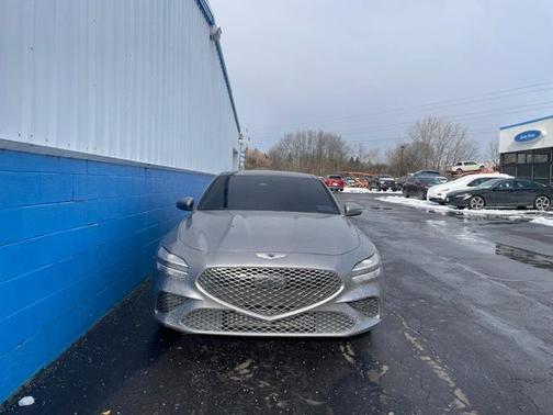 2023 Genesis G70 2.0T