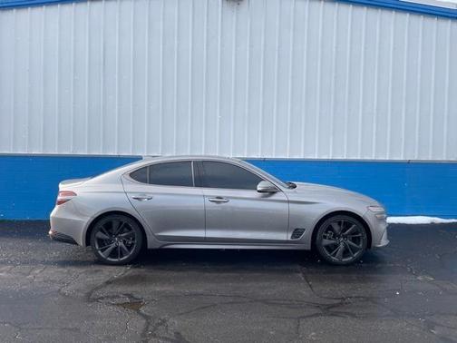 2023 Genesis G70 2.0T