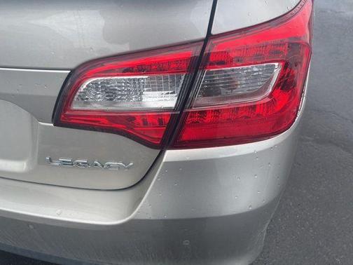 2018 Subaru Legacy 2.5i Limited