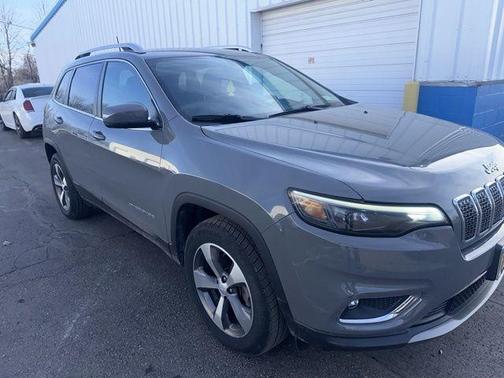 Sting Gray Clearcoat 2020 Jeep Cherokee Limited