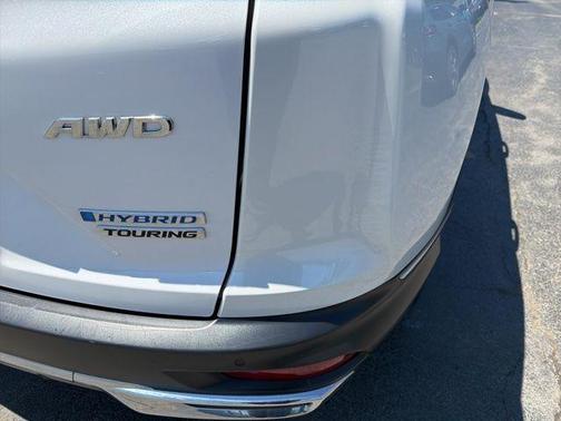 Platinum White Pearl 2022 Honda CR-V Hybrid Touring