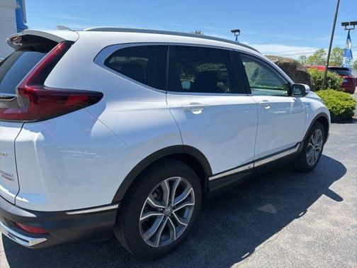 Platinum White Pearl 2022 Honda CR-V Hybrid Touring