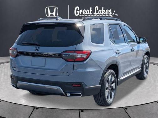 Sonic Gray Pearl 2026 Honda Pilot Touring