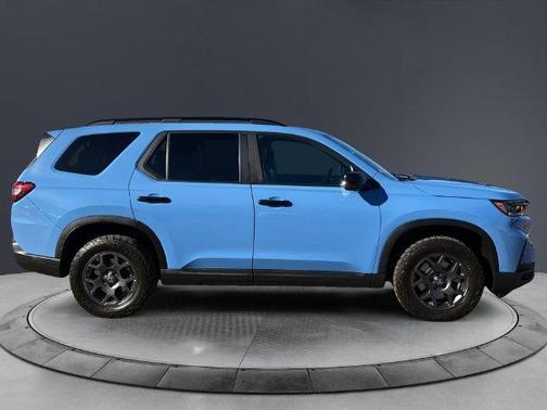 Sky 2024 Honda Pilot TrailSport