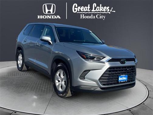 2025 Toyota Grand Highlander LE