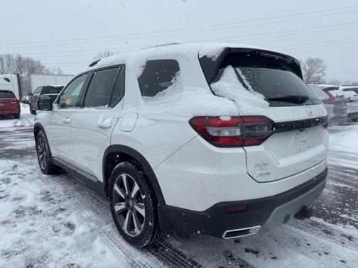 2023 Honda Pilot Elite