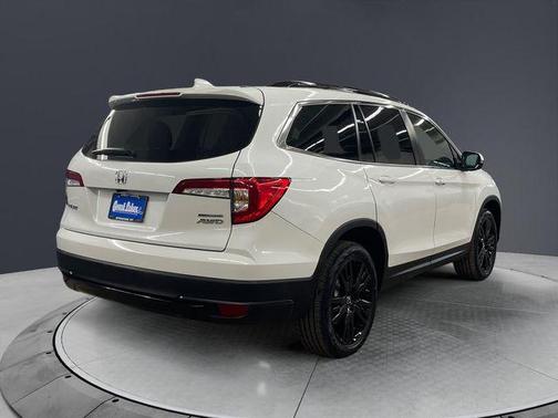 Platinum White Pearl 2022 Honda Pilot Special Edition