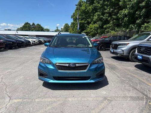 Island Blue Pearl 2019 Subaru Impreza 2.0i Premium