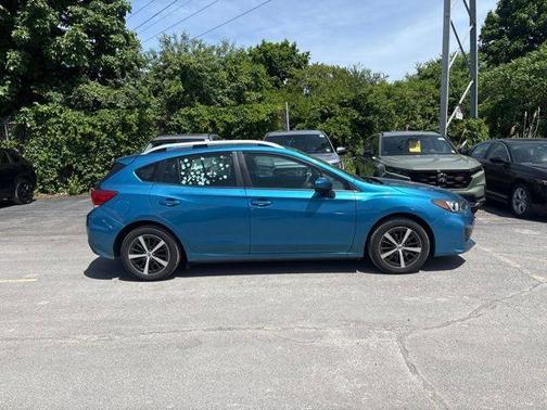 Island Blue Pearl 2019 Subaru Impreza 2.0i Premium
