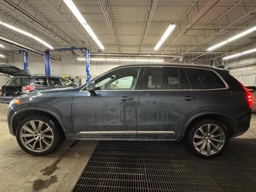 2023 Volvo XC90 B6 Plus 7-Seater
