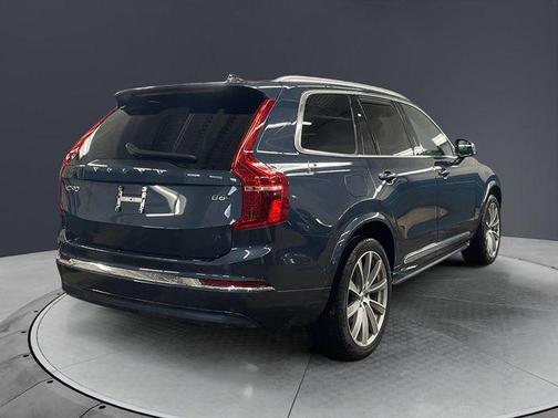 2023 Volvo XC90 B6 Plus 7-Seater