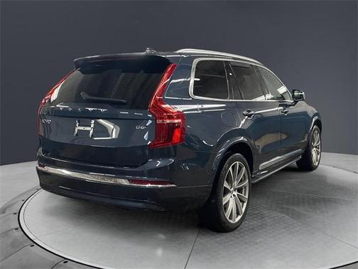 2023 Volvo XC90 B6 Plus 7-Seater