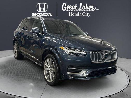 2023 Volvo XC90 B6 Plus 7-Seater