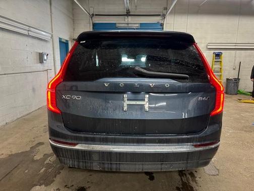 2023 Volvo XC90 B6 Plus 7-Seater