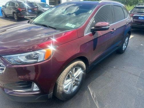Burgundy Velvet Metallic Tinted Clearcoat 2020 Ford Edge SEL
