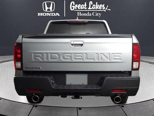 Solar Silver Metallic 2026 Honda Ridgeline RTL