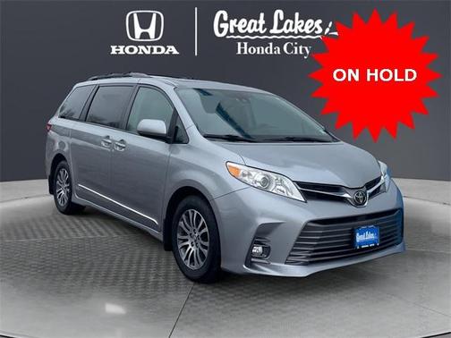 2018 Toyota Sienna XLE Premium