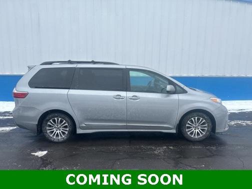 2018 Toyota Sienna XLE Premium