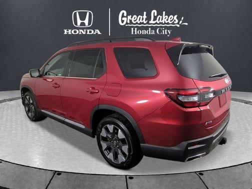 Radiant Red Metallic II 2026 Honda Pilot Elite