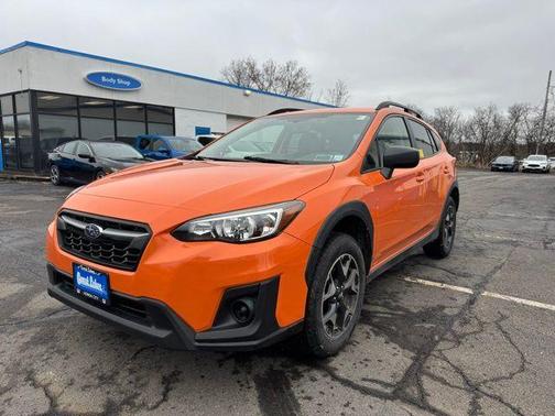 Sunshine Orange 2019 Subaru Crosstrek 2.0i