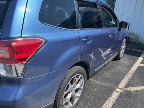 2017 Subaru Forester 2.5i Touring