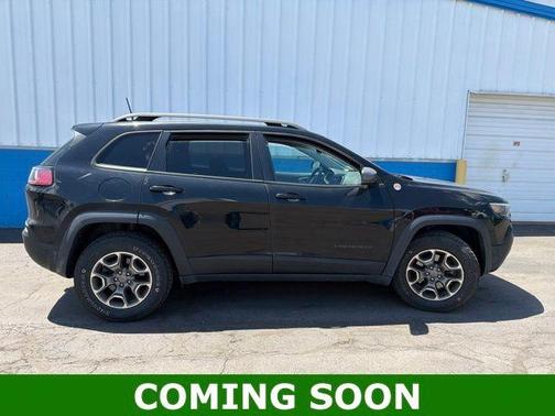 Diamond Black 2021 Jeep Cherokee Trailhawk