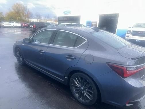 2022 Acura ILX TECHNOLOGY&A-SPEC PACKAGES