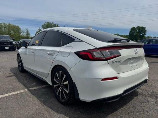 Platinum White Pearl 2023 Honda Civic EX-L