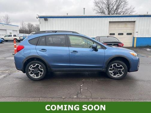 Quartz Blue Pearl 2016 Subaru Crosstrek 2.0i Limited