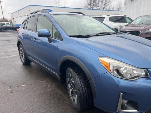 Quartz Blue Pearl 2016 Subaru Crosstrek 2.0i Limited