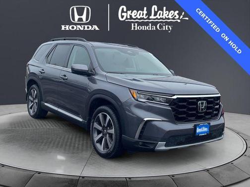 Modern Steel Metallic 2023 Honda Pilot Elite