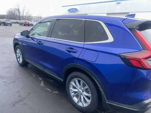 Still Night Pearl 2025 Honda CR-V EX