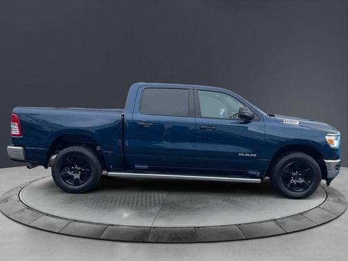 Patriot Blue Pearlcoat 2023 RAM 1500 Big Horn